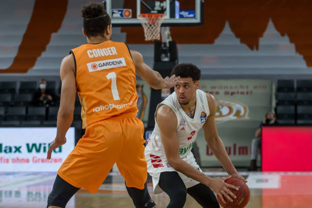 围绕打造阵 围绕打造阵